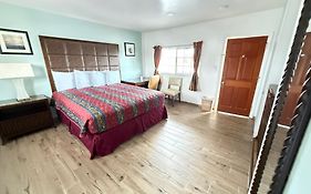 Bayshore Inn Ventura